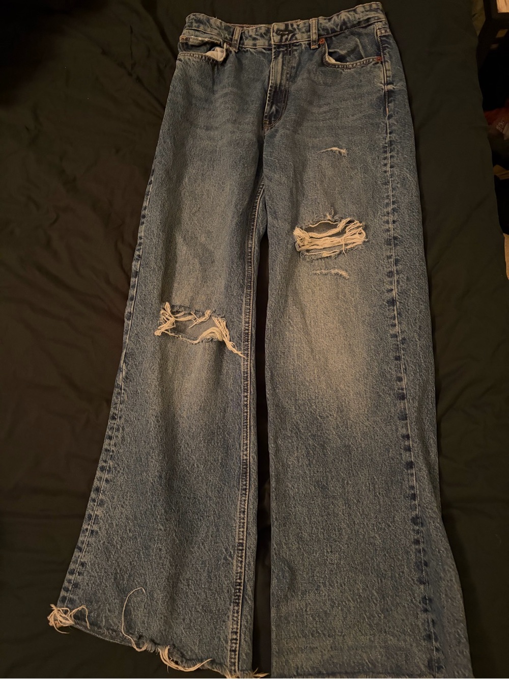 ZARA Wide Leg Jeans Size 8 Acid Wash Raw Frayed Hem Denim